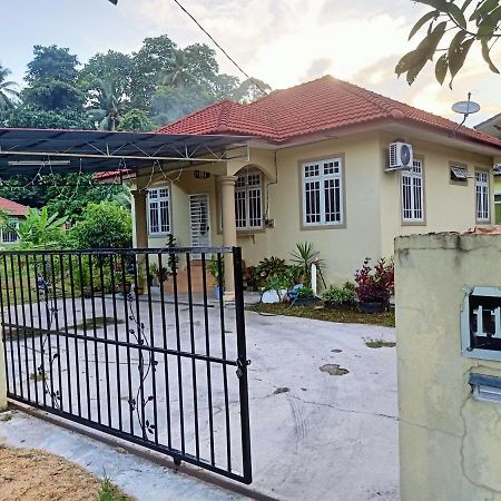Nurul Amin Guest House Pantai Cahaya Bulan Kota Bharu Exterior foto